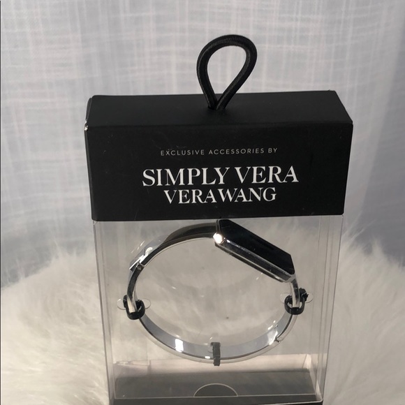 Simply Vera Wang Hinged Bangle Fitbit Flex 2 - Picture 5 of 8